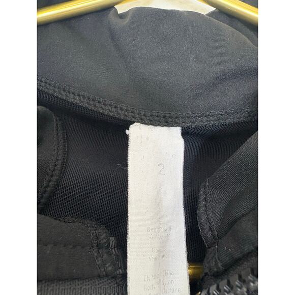 Lululemon Black Define Jacket Luon Size 2 Workout Athletic - Picture 5 of 12